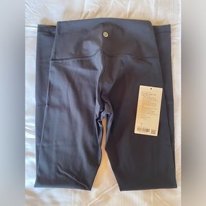 Lululemon Wunder Under HR 28” Size 4